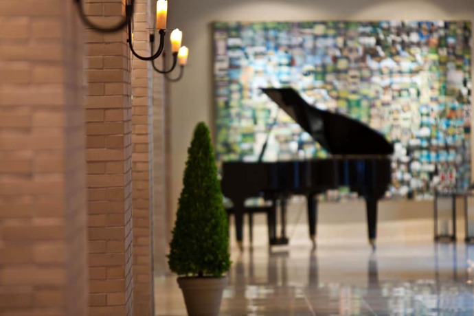 Imagen de los interiores del Hotel Renaissance New Orleans Arts Warehouse District. Foto 20