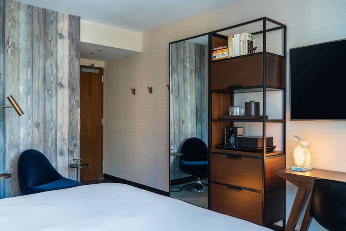 Imagen de la habitación del Hotel Renaissance New York Chelsea. Foto 7