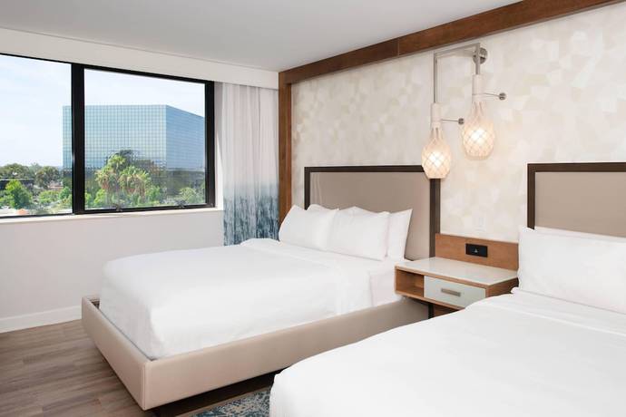 Imagen de la habitación del Hotel Renaissance Newport Beach. Foto 2