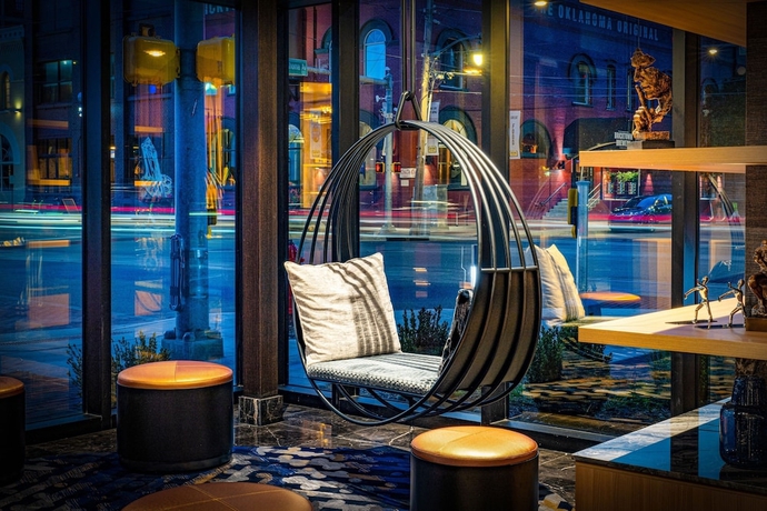 Imagen del bar/restaurante del Hotel Renaissance Oklahoma City Downtown Bricktown. Foto 3
