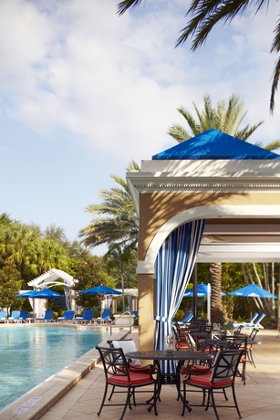 Imagen de la piscina del Hotel Renaissance Orlando At Seaworld. Foto 14