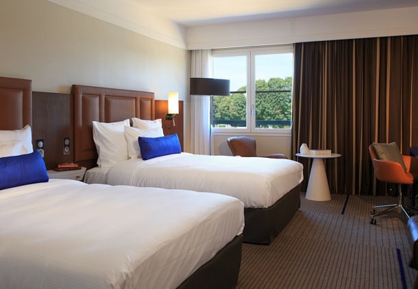 Imagen de la habitación del Hotel Renaissance Paris Hippodrome De St. Cloud. Foto 6