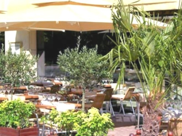 Imagen general del Hotel Renaissance Paris La Defense. Foto 5