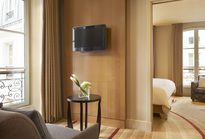 Imagen de los interiores del Hotel Renaissance Paris Vendome. Foto 12