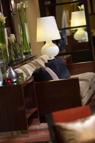 Imagen de los interiores del Hotel Renaissance Paris Vendome. Foto 14