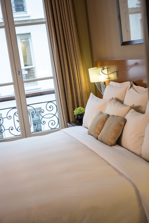 Imagen de los interiores del Hotel Renaissance Paris Vendome. Foto 16