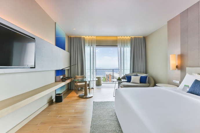 Imagen de la habitación del Hotel Renaissance Pattaya Resort and Spa. Foto 14