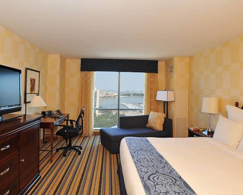 Imagen de la habitación del Hotel Renaissance Portsmouth-norfolk Waterfront. Foto 3