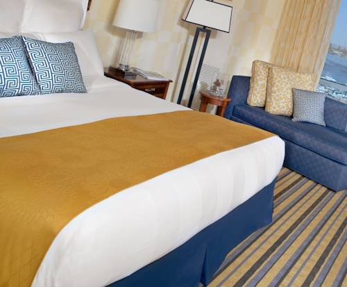 Imagen de la habitación del Hotel Renaissance Portsmouth-norfolk Waterfront. Foto 5