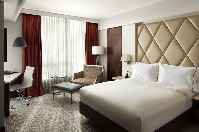 Imagen de la habitación del Hotel Renaissance Santiago. Foto 14
