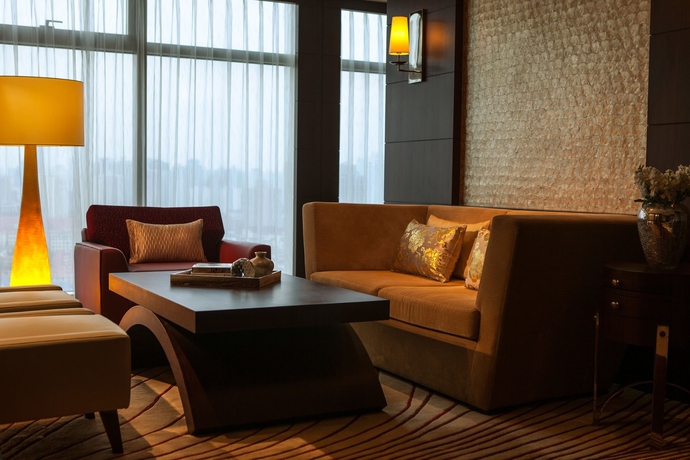 Imagen de la habitación del Hotel Renaissance Shanghai Putuo. Foto 10