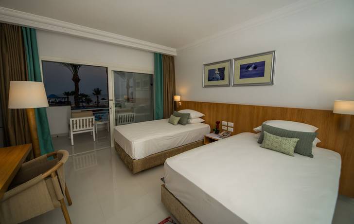 Imagen de la habitación del Hotel Renaissance Sharm El Sheikh Golden View Beach Resort. Foto 9