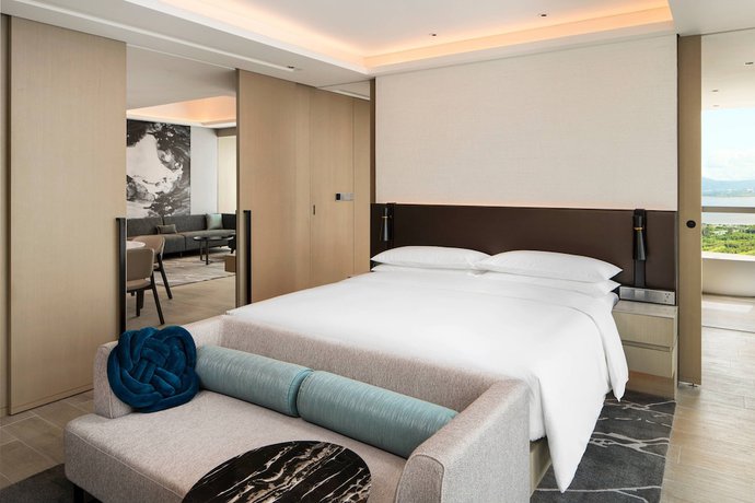 Imagen de la habitación del Hotel Renaissance Shenzhen Bay Hotel. Foto 5