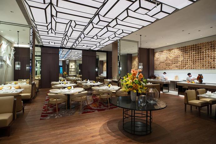 Imagen del bar/restaurante del Hotel Renaissance Taipei Shihlin. Foto 3