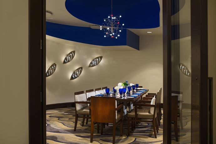 Imagen del bar/restaurante del Hotel Renaissance Tampa Intl Plz. Foto 3