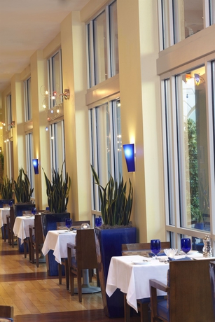 Imagen del bar/restaurante del Hotel Renaissance Tampa Intl Plz. Foto 4