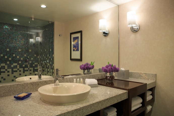 Imagen de la habitación del Hotel Renaissance Times Square. Foto 2