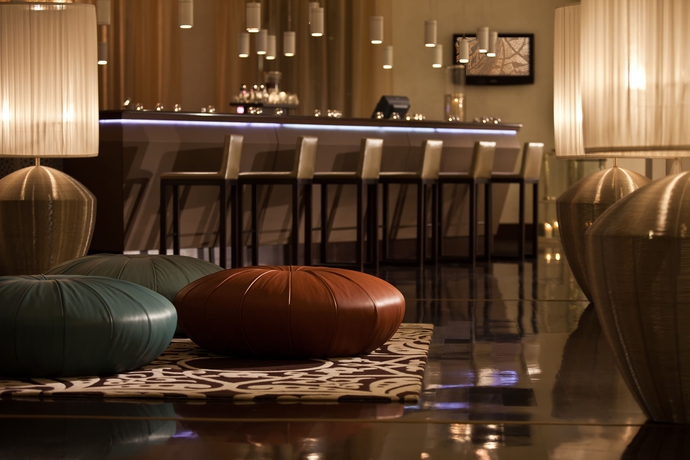 Imagen del bar/restaurante del Hotel Renaissance Tlemcen. Foto 2