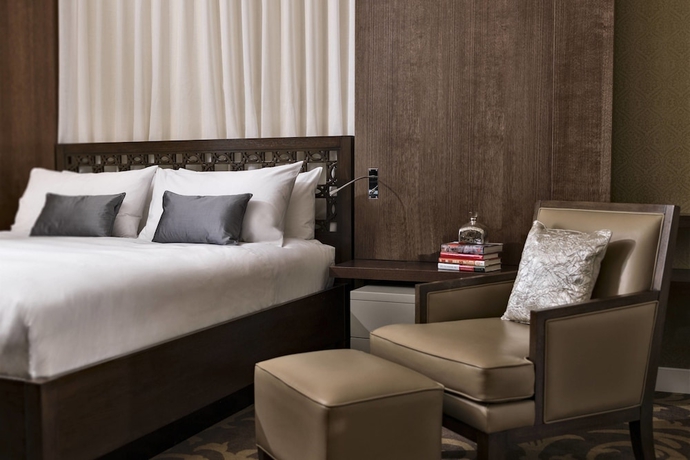 Imagen de la habitación del Hotel Renaissance Tuscany Il Ciocco Resort & Spa. Foto 13