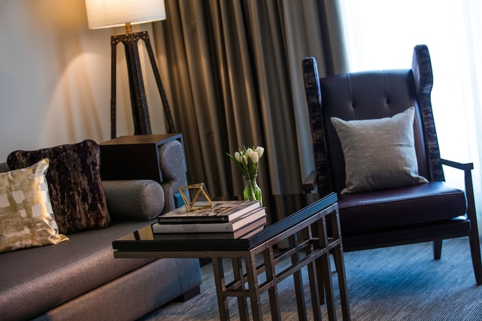 Imagen de la habitación del Hotel Renaissance Waterford Oklahoma City. Foto 10