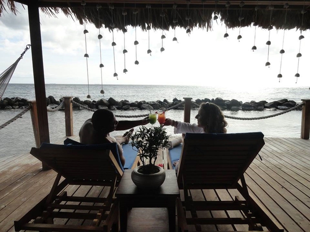 Imagen de los exteriores del Hotel Renaissance Wind Creek Aruba Resort. Foto 8