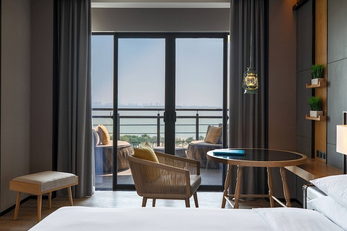 Imagen de la habitación del Hotel Renaissance Xiamen. Foto 15