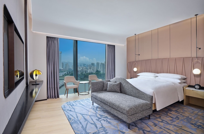 Imagen de la habitación del Hotel Renaissance Zhuhai. Foto 11