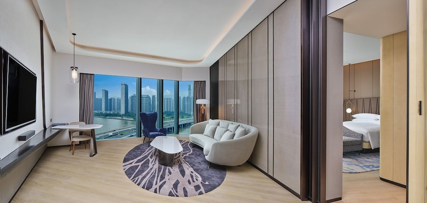 Imagen de la habitación del Hotel Renaissance Zhuhai. Foto 13