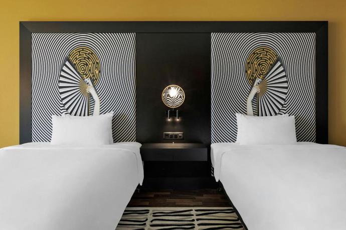 Imagen de la habitación del Hotel Renaissance Zürich Tower. Foto 12