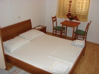 Imagen de la habitación del Hotel Renata, Makarska. Foto 4