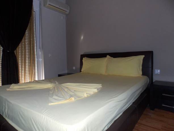 Imagen de la habitación del Hotel Renato. Foto 5