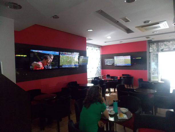 Imagen de los interiores del Hotel Renato. Foto 19