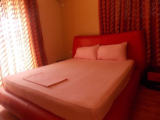 Imagen de la habitación del Hotel Renato. Foto 6