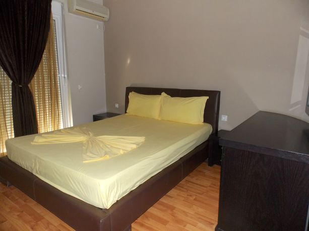 Imagen de la habitación del Hotel Renato. Foto 9