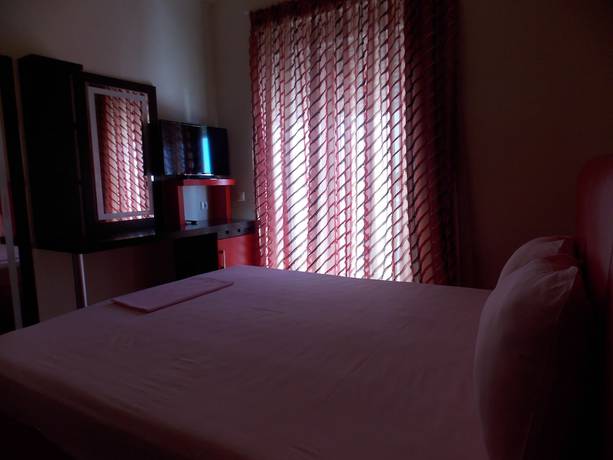 Imagen de la habitación del Hotel Renato. Foto 12
