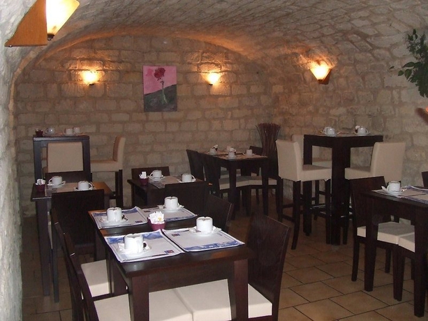 Imagen del bar/restaurante del Hotel Rendez-vous Batignolles. Foto 2