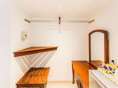 Imagen de la habitación del Hotel Rendezvous Classic House. Foto 14