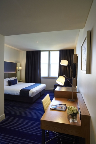 Imagen de la habitación del Hotel Rendezvous Melbourne. Foto 3