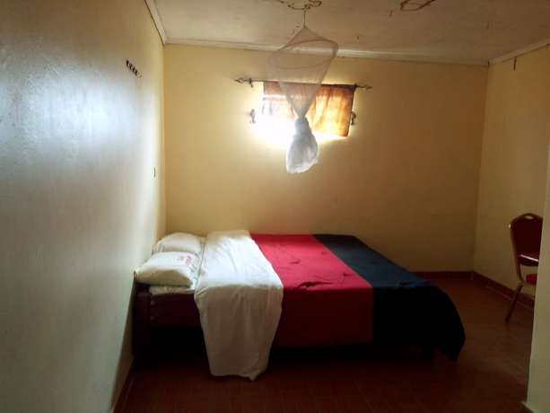 Imagen de la habitación del Hotel Rene Bistro. Foto 15