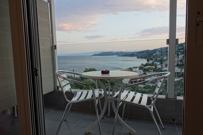 Imagen de la habitación del Hotel Rene. Foto 15