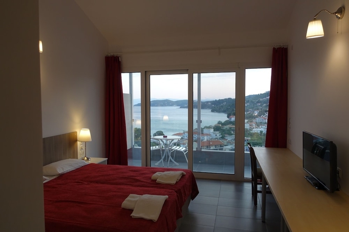 Imagen de la habitación del Hotel Rene, Megali Ammos. Foto 4