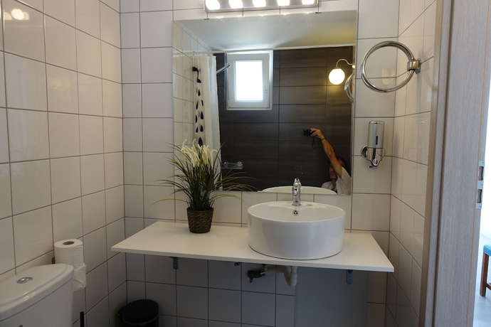 Imagen de la habitación del Hotel Rene, Megali Ammos. Foto 17