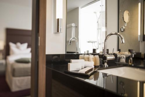 Imagen general del Hotel René Bohn. Foto 4