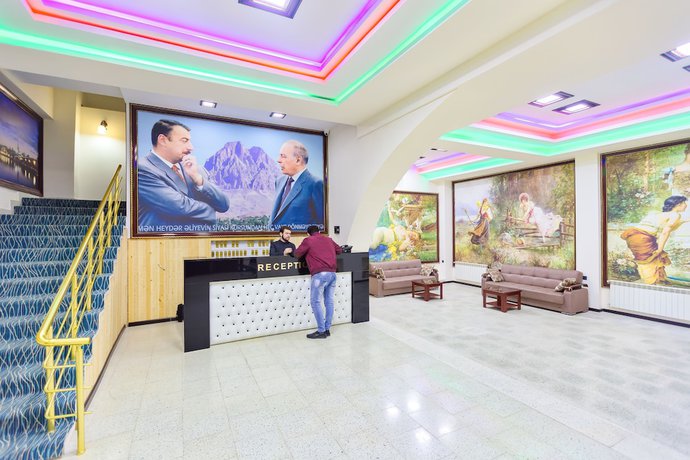 Imagen de los interiores del Hotel Renessans Baku. Foto 17