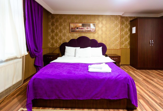 Imagen de la habitación del Hotel Renessans Baku. Foto 10