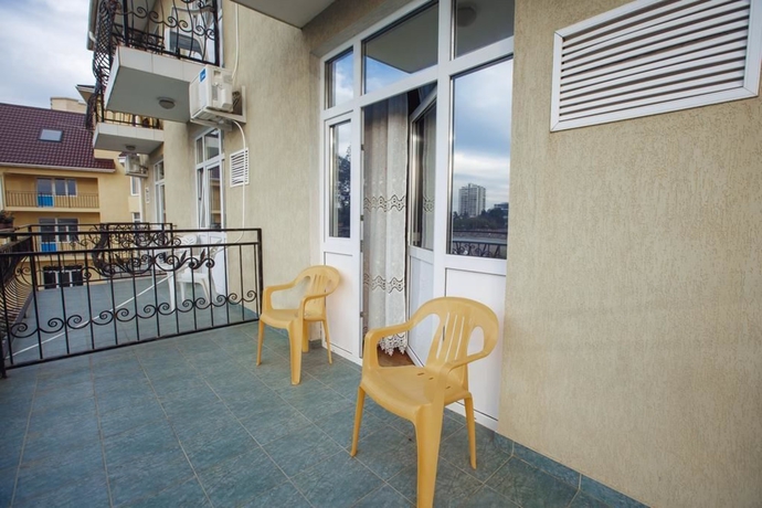 Imagen de la habitación del Hotel Renessans. Foto 7