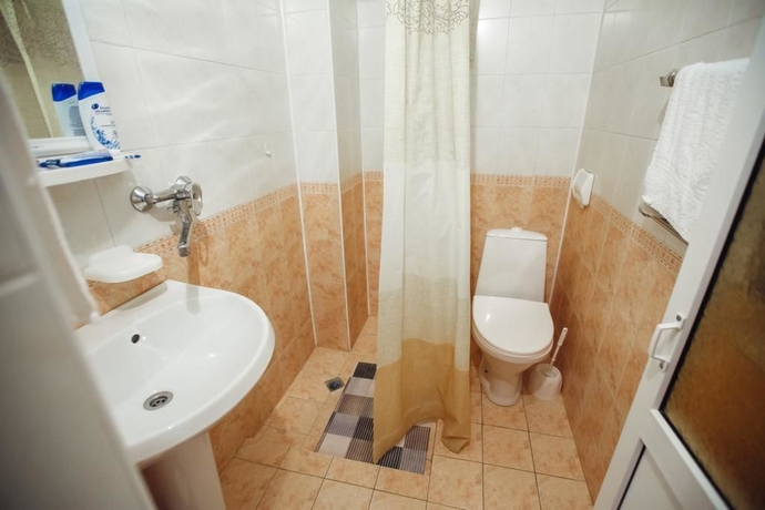 Imagen de la habitación del Hotel Renessans. Foto 8