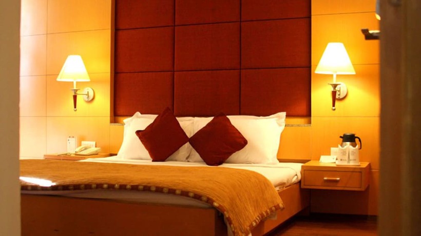 Imagen de la habitación del Hotel Renest River Country Resort Manali. Foto 3