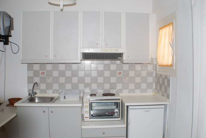 Imagen de la habitación del Hotel Renia Studios. Foto 8