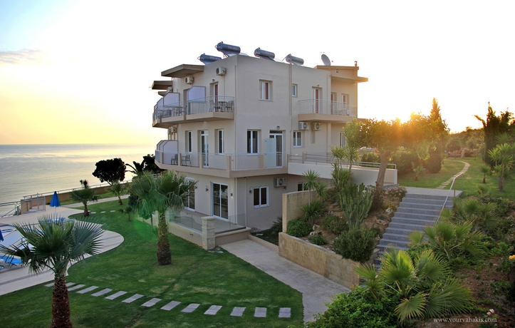 Imagen de los exteriores del Hotel Renieris. Foto 11